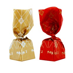 Gift-Set with 4 crackers filled with 3 chocolate surprises-Gift-Baskets-Maxim's shop