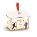 White mini house with 4 assorted rochers