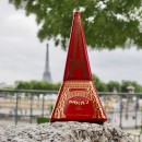 Maxim’s Eiffel tower tin - 14 milk chocolate crispy crêpes